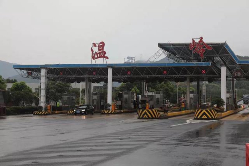 机油更换：让汽车引擎焕发新生